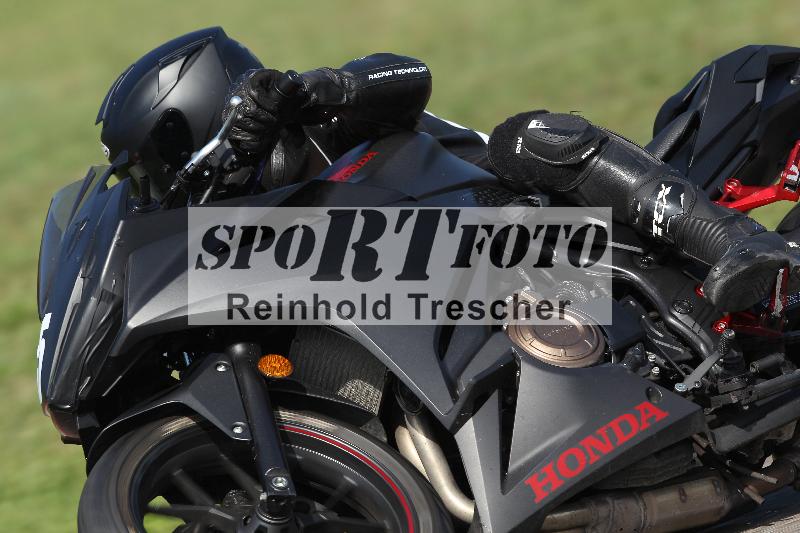 Archiv-2022/57 29.08.2022 Plüss Moto Sport ADR/Einsteiger/55